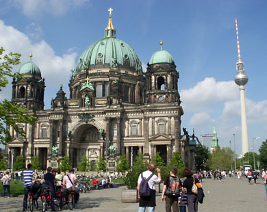 الكنائس الألمانية نشطت في متابعة أوضاع المسيحيين في العراق والشرق الأوسط