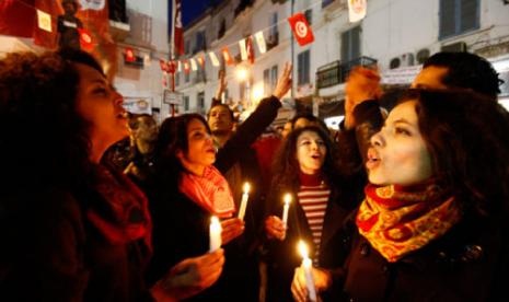 سياسات النهضة أثارت الشارع التونسي ضدها (أنيس ملي ــ رويترز) 