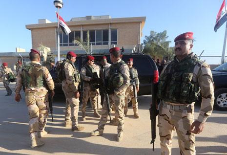 أعلنت وزارة الدفاع العراقية البدء بتنفيذ خطة شاملة لإعادة تدريب الجيش (الأناضول) 