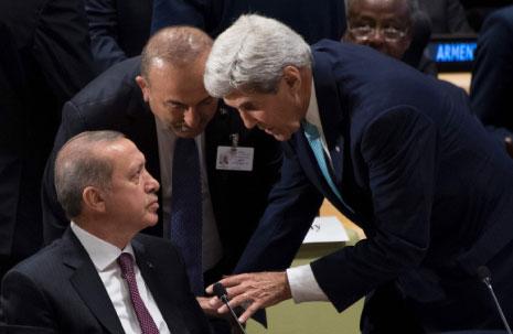 أردوغان: لم تبد الدول «اهتماماً كافياً» بمقترح «حظر الطيران» (أ ف ب) 