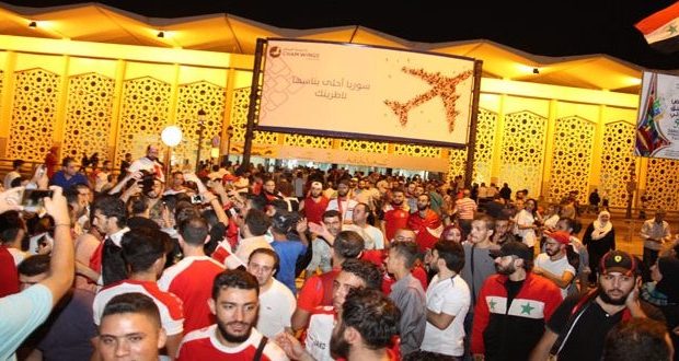 استقبال حافل لمنتخب سورية لكرة القدم في مطار دمشق الدولي بعد تأهله للملحق الآسيوي في تصفيات المونديال