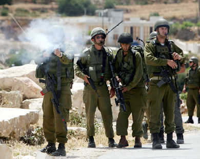 الإندبندنت-- معظم الإسرائيليين لا يرحبون بالخدمة في الجيش.