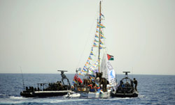 البحرية الاسرائيلية تعترض ناشطين يهود كانوا يعتزمون كسر الحصار عن غزة