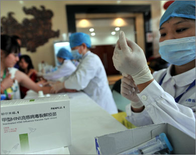 الصين باشرت حملة تطعيم واسعة ضد المرض