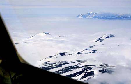 صورة للقارة القطبية الجنوبية التقطت من طائرة 