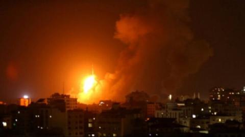  الاحتلال الإسرائيلي  تقصف قطاع غزة بعد ساعات من إعلان صفقة القرن