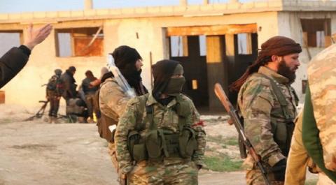  حادة بين المجموعات المسلحة في ريفي إدلب وحماة