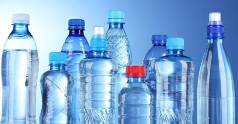  عن مادة سامة في زجاجات المياه المعدنية