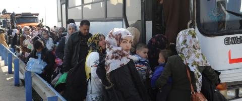  عودة المهجرين السوريين من لبنان والأردن