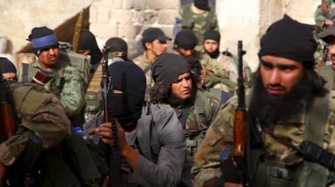 -يرفض إرسال المزيد من مسلحيه إلى جبهات إدلب والخلافات تشتعل بين المسلحين