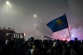 احتجاجات في كازاخستان.. وإعلان حالة الطوارئ.. ما الذي يجري ؟!