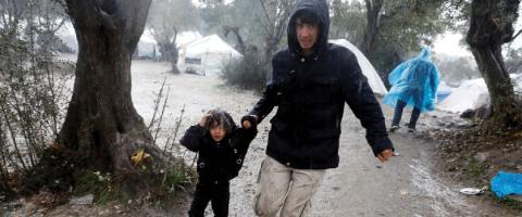 25 مليون دولار لتلبية احتياجات النازحين خلال الشتاء الحالي … تزايد تفاقم أوضاع المهجّرين السوريين في اليونان