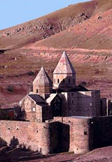 احدى كنائس الأرمن في ايران. 