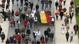 المتظاهرون في بلجيكا يحتجون على غياب الحكومة