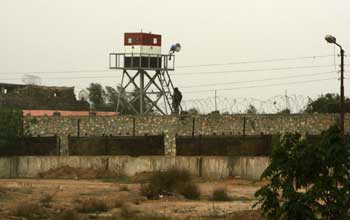 نقطة مراقبة تابعة للجيش المصري على حدود غزة