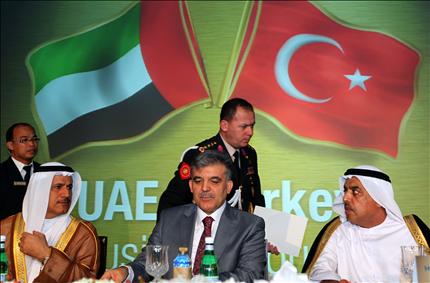 غول خلال القائه كلمة امام منتدى الأعمال التركي ـ الإماراتي في دبي امس 