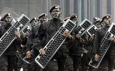 هدف مقر سايبري الحصول على جيش سلاحه  لوحة  مفاتيح  الكمبيوتر