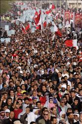 متظاهرون بحرينيون في المنامة أمس (أ ب) 