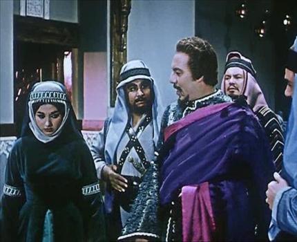 نبيلة عبيد وفريد شوقي في الفيلم المصري «رابعة العدوية» 