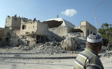 الدمار في مدينة حلب (ميغويل ميدينا ــ أ ف ب)