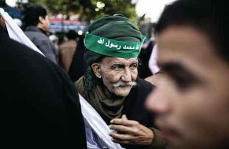 خلال مسيرة مؤيدة للاخوان المسلمين في القاهرة (ماركو لونغاري - رويترز)