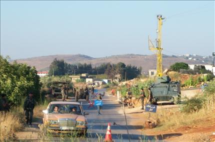حاجز للجيش عند مدخل وادي خالد (نجلة حمود) 