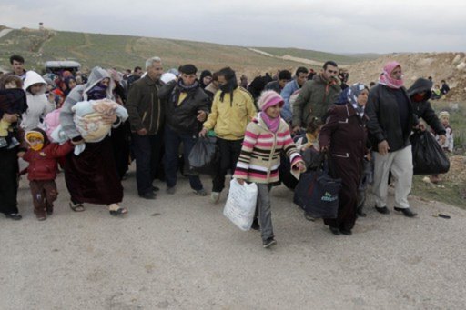 تركيا ترحل 600 سوري من مخيم للاجئين بعد وقوع اضطرابات