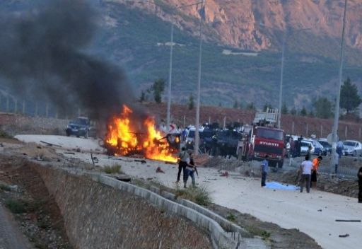 قتيل و13 جريحا في انفجار سيارة مفخخة في جنوب شرقي تركيا