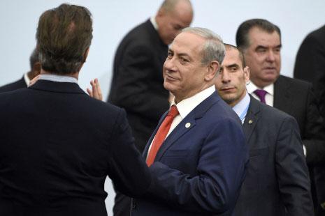نتنياهو التقى في كواليس المؤتمر أكثر من عشرة زعماء أجانب (أ ف ب) 