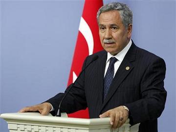 بولنت أرينس نائب رئيس الوزراء والناطق باسم الحكومة التركية