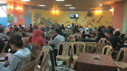 ما حقيقة صدور قرار يسمح بـ”الأركيلة” في مقاهي جامعة دمشق ؟