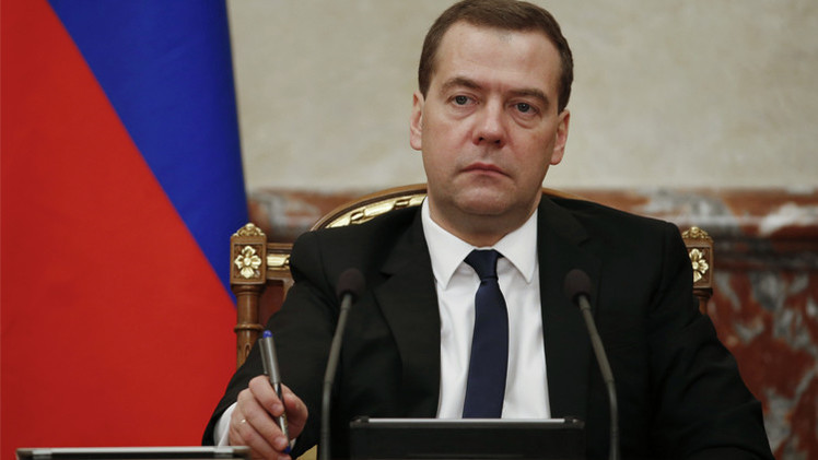 ميدفيديف: آمال تحسين العلاقات مع الإدارة الأمريكية انتهت تماما