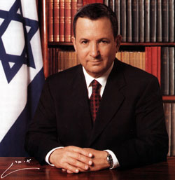 وزير الدفاع الإسرائيلي الجنرال إيهود باراك