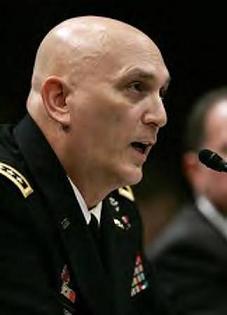 الجنرال أوديرنو قائد القوات الأمريكية في العراق