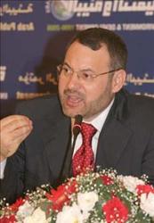 أحمد منصور