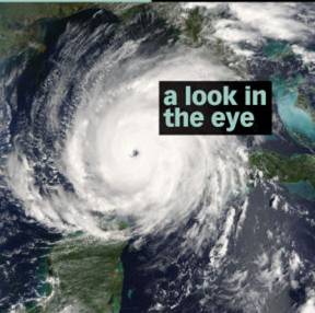 الإعصار ريتا في 21 أيلول 2005 كما شوهد من إحدى الطائرات الصائدة للأعاصير