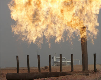 العراق يكاد يعتمد كليًّا على عوائد النفط في إعادة البناء