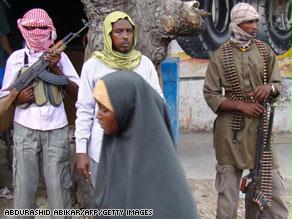 المرأة الصومالية باتت حائرة بين ''أهل السنة'' و''الشباب'