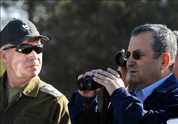 باراك وغالانت قرب حدود غزة في 12 آذار العام 2008