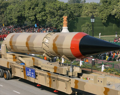 صورة أرشيفية لصاروخ أغني3 في استعراض عام 2008