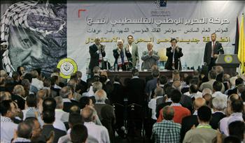 عباس خلال افتتاح مؤتمر فتح في بيت لحم أمس