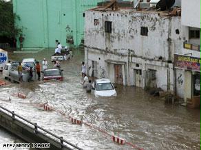 من الفيضانات التي غمرت محافظة جدة